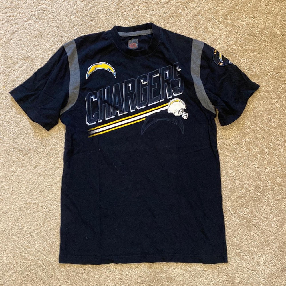 LOS ANGELES CHARGERS SHORT SLEEVE T-SHIRT - MENS’ MEDIUM